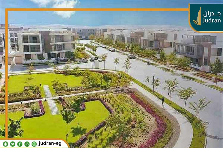 شقه مميزه بمساحة 156م داخل مرحلة اوريجامي في كمبوند تاج سيتي  القاهرة الجديدة